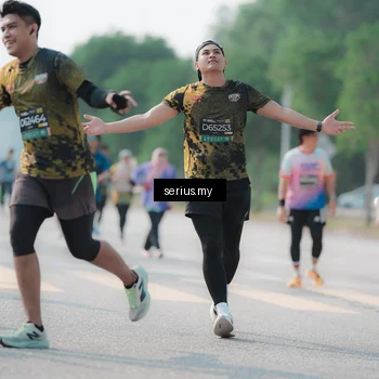 Runner Photo 6430907