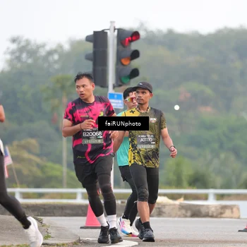Runner Photo 6430921