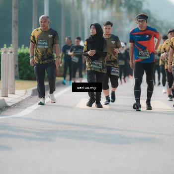Runner Photo 6430928