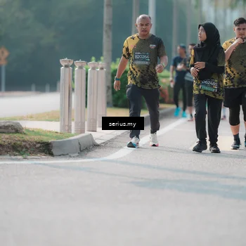 Runner Photo 6430933