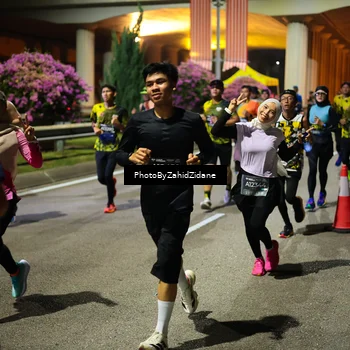 Runner Photo 6430943