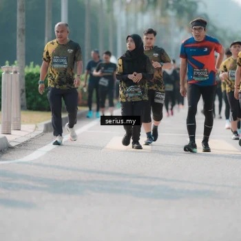 Runner Photo 6430954