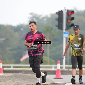 Runner Photo 6430969