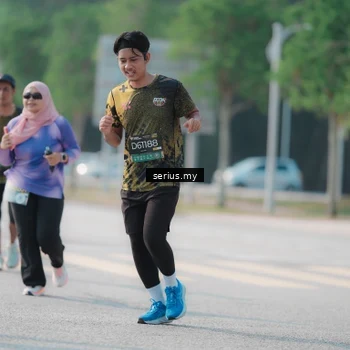 Runner Photo 6431018