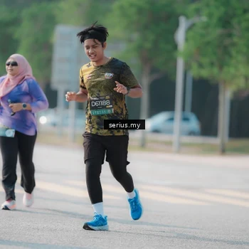 Runner Photo 6431019