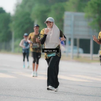 Runner Photo 6431021
