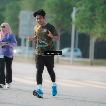 Runner Photo 6431022