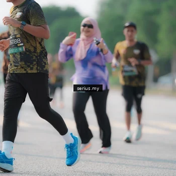 Runner Photo 6431025