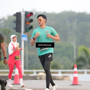 Runner Photo 6431041