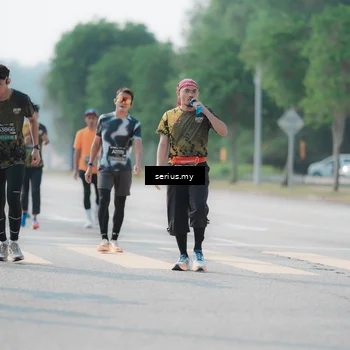 Runner Photo 6431060