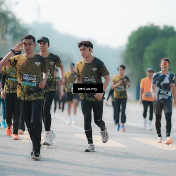 Runner Photo 6431065