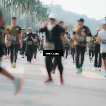 Runner Photo 6431069