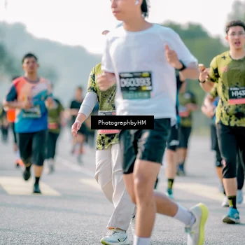 Runner Photo 6431088