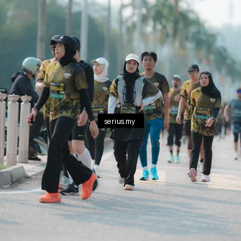 Runner Photo 6431094
