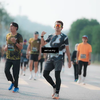 Runner Photo 6431119
