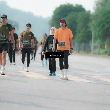 Runner Photo 6431136