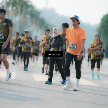 Runner Photo 6431137