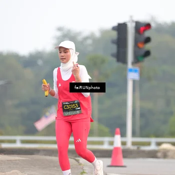Runner Photo 6431145