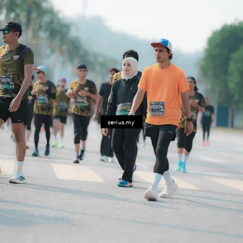 Runner Photo 6431146