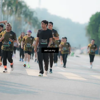 Runner Photo 6431179