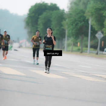 Runner Photo 6431185