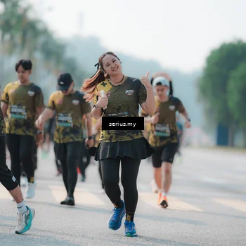 Runner Photo 6431241