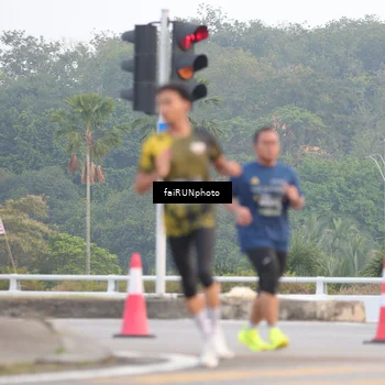 Runner Photo 6431244