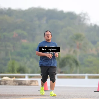 Runner Photo 6431247