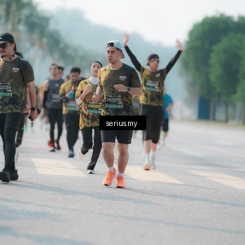 Runner Photo 6431251