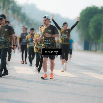 Runner Photo 6431252
