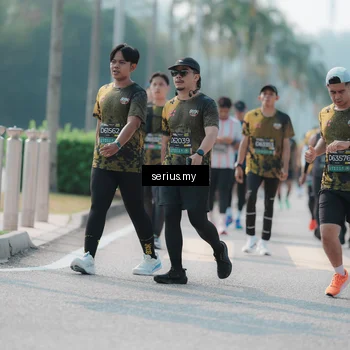 Runner Photo 6431259