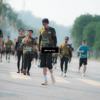 Runner Photo 6431289