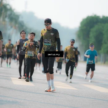 Runner Photo 6431290