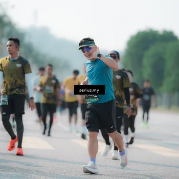 Runner Photo 6431298