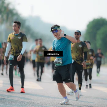 Runner Photo 6431305