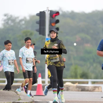 Runner Photo 6431309