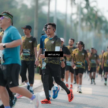 Runner Photo 6431318