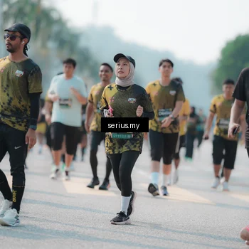 Runner Photo 6431334