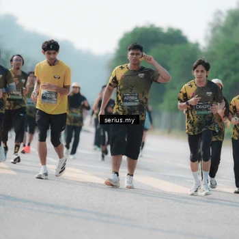 Runner Photo 6431348