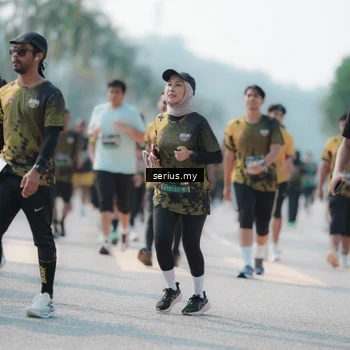 Runner Photo 6431351