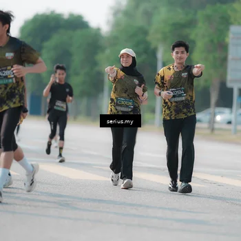 Runner Photo 6431373