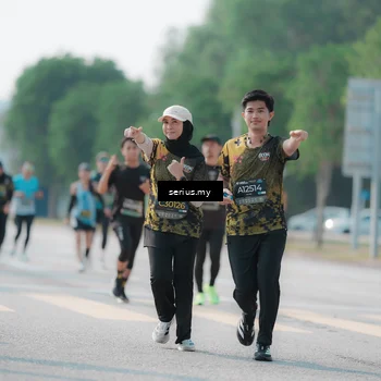 Runner Photo 6431375