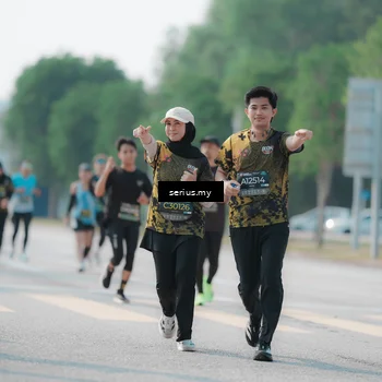 Runner Photo 6431376