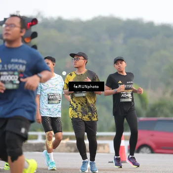Runner Photo 6431380