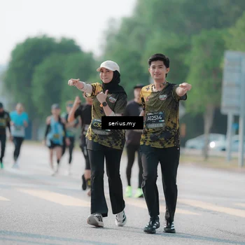 Runner Photo 6431388