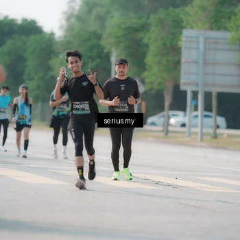 Runner Photo 6431403