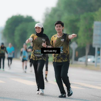 Runner Photo 6431404