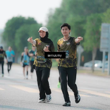 Runner Photo 6431405