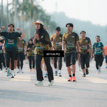 Runner Photo 6431413