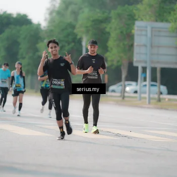 Runner Photo 6431417
